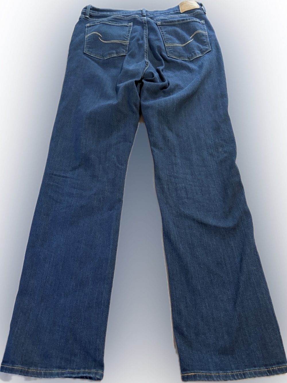 Levi Strauss Signature Women's Medium Dark Blue Midrise Jeans - Picture 8 of 9